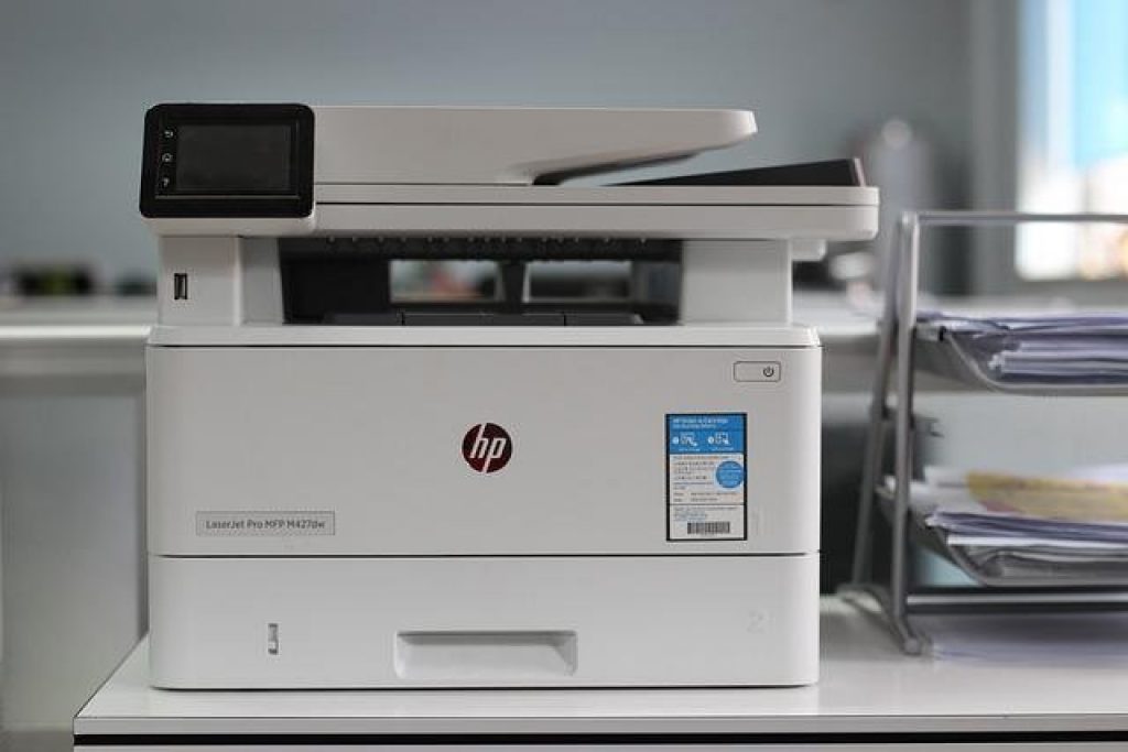The difference between sublimation printer and laser printer: